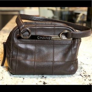 Chanel 💯 Authentic Quilted Square Bowler Bag